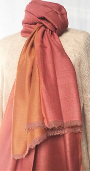 sjaal merinowol/zijde reversible ultra fijn 3-oud roze/hazelnoot