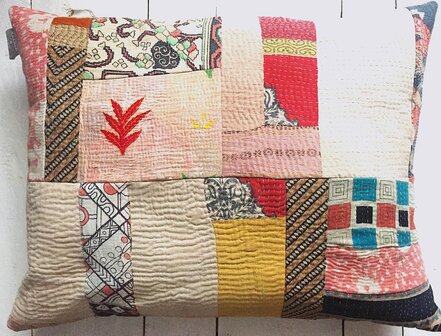 VERKOCHT- sierkussen 70x50 vintage 2 - patchwork 