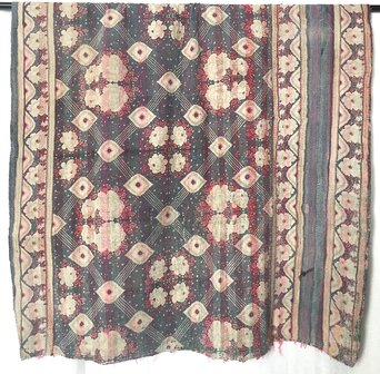  quilt kantha vintage katoen 4-roos op zwart/ ruitborduur