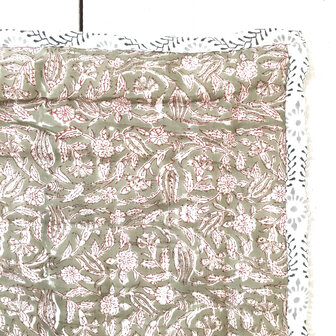 UITVERKOCHT-deken quilt tweepersoons reversible blockprint 19- zeegroen/grijs-zwart