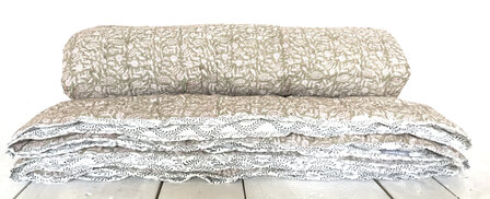 UITVERKOCHT-deken quilt tweepersoons reversible blockprint 19- zeegroen/grijs-zwart