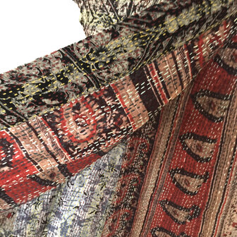 jacket kantha oversized recycled silk 9- ornamental paisley 