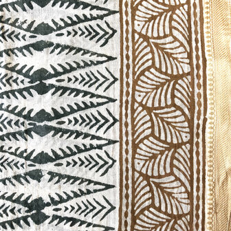 pareo/sarong/sjaal voilekatoen met hand-blockprint ethnic 1-diamonds/leaves