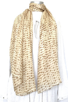 UITVERKOCHT- sjaal XL zijde  met print beige polkadot