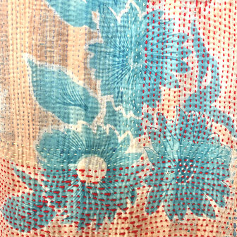  VERKOCHT- quilt kantha vintage katoen 3- roze/turquoise/bruin