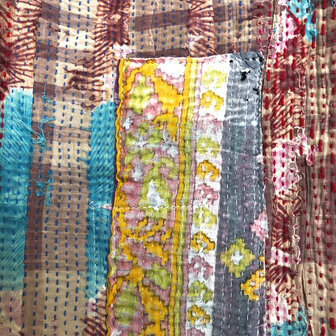  VERKOCHT- quilt kantha vintage katoen 3- roze/turquoise/bruin