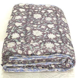 SORRY,  AL WEER UITVERKOCHT- deken quilt tweepersoons reversible blockprint 12- oud paars/sky blue