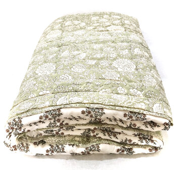 UITVERKOCHT- deken quilt eenpersoons reversible blockprint 3- licht bladgroen/d.groen-bruin