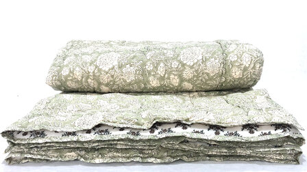 UITVERKOCHT- deken quilt eenpersoons reversible blockprint 3- licht bladgroen/d.groen-bruin