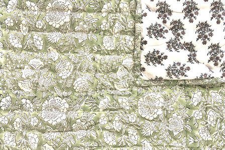 UITVERKOCHT- deken quilt eenpersoons reversible blockprint 3- licht bladgroen/d.groen-bruin