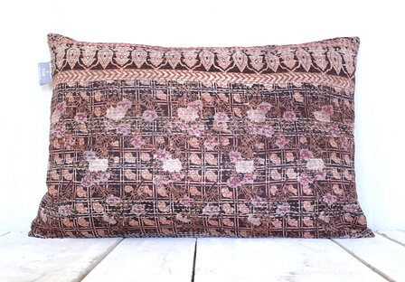 sierkussen vintage kantha silk 4- paars/roze