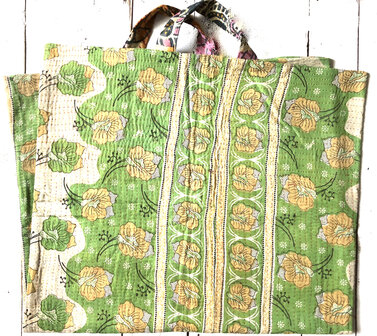  kussen pick-up 12 -vintage quilt met 2 hengsels groen/geel/beige