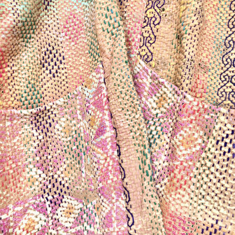  jasje kantha quilt 7- pastel steenoranje/roze- geborduurd