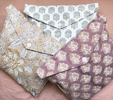 NIEUW: pyjamaset blockprint katoen in etui