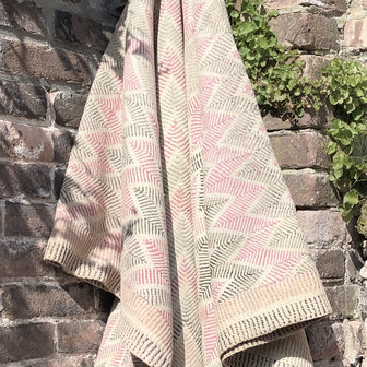  White quilt /pastel kantha vintage- full embroidery 23