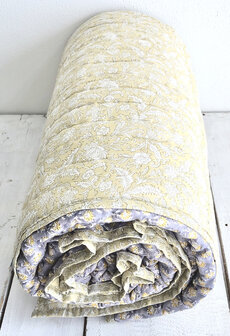 deken quilt eenpersoons reversible blockprint 4- grijsblauw-geel/mosterd-wit
