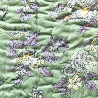 UITVERKOCHT- deken quilt eenpersoons reversible blockprint 5- lila-pastelgroen-geel-/lila-wit