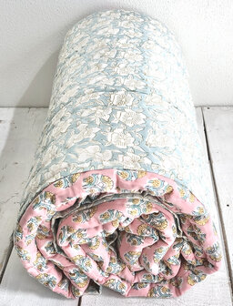 deken quilt eenpersoons reversible blockprint 11-  zuurstokroze-turq./aqua-khaki