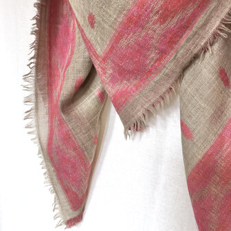 sjaal/omslagdoek merino vierkant XL met kelim motief 1- cross jaquard