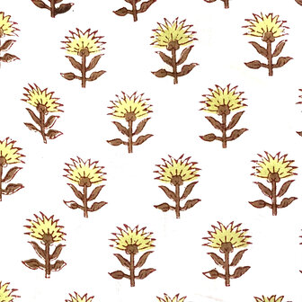 pyjamaset blockprint katoen 1- wit met gele bloemen