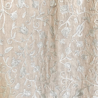 sjaal/omslagdoek wol etnic vintage Kashmir warm beige geborduurd