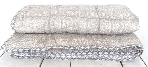 deken quilt eenpersoons reversible blockprint 12- oud paars/grijs-wit