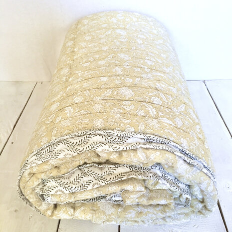 deken quilt tweepersoons reversible blockprint 14- okergeel/zwart-grijs