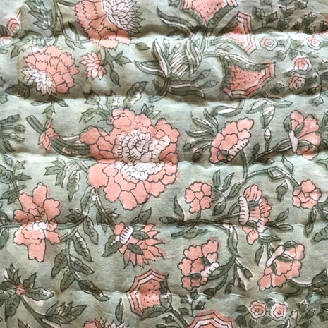 deken quilt eenpersoons reversible blockprint 16- groen-koraal roze/ jade groen