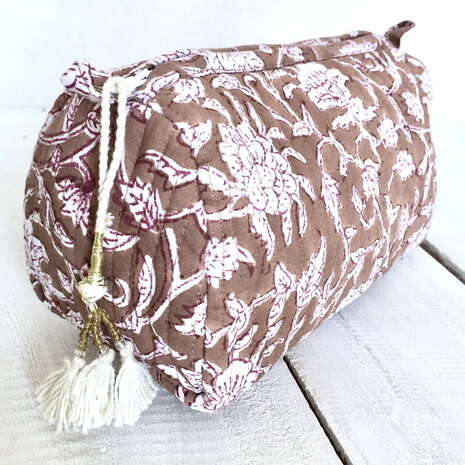 toilettas blockprint met kwastjes in 3 maten - roest rood maat M