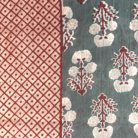 pareo/sarong/sjaal voilekatoen met hand-blockprint 2 petrol/ rozerood