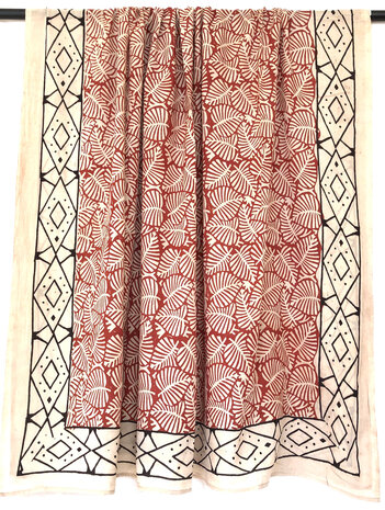 pareo/sarong/sjaal voilekatoen met hand-blockprint ethnic 4- red leaves graphic
