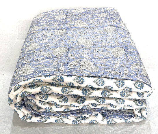 UITVERKOCHT-  deken quilt eenpersoons reversible blockprint 9- sky blue/aqua-groen