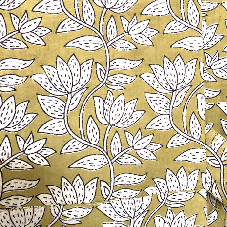 UITVERKOCHT-  kimono/kamerjas hand blockprint 6- oker/zwart/wit