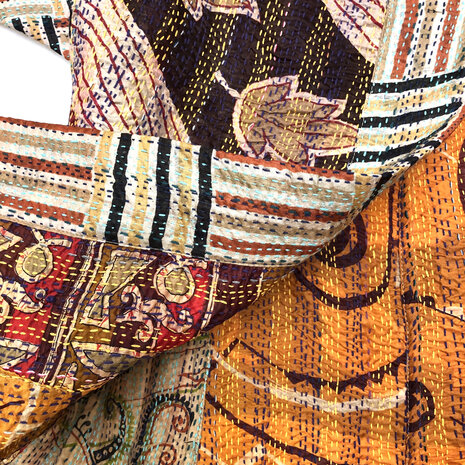 jacket reversible kantha oversized recycled silk 2- autumn d.rood-bruin