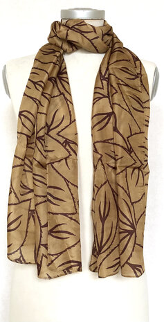 sjaal smal- zijde  met print leaf brown