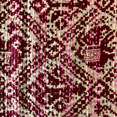 VERKOCHT- jasje kantha kort recycled silk 1- oud roze/rood