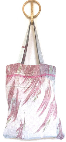 tote bag/tasje kantha quilt pastel 4- pastel roze geborduurd