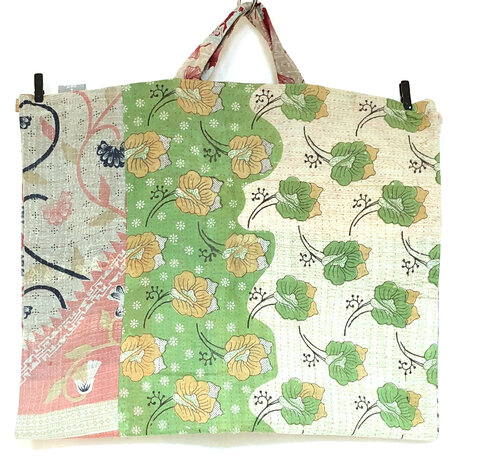  kussen pick-up 5  -vintage quilt met 2 hengsels groen/oker/roze