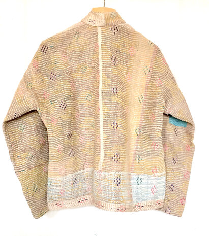 GERESERVEERD- jasje kantha quilt 4- goud beige/roze pastel- geborduurd