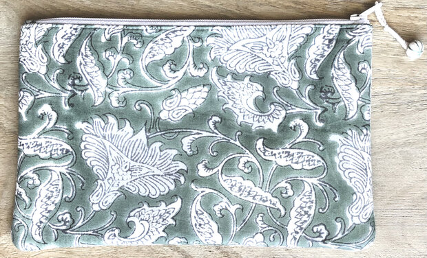 set van 3 etuis /make-up tasjes plat  blockprint 5--zeegroen/blauw-groen/oud groen