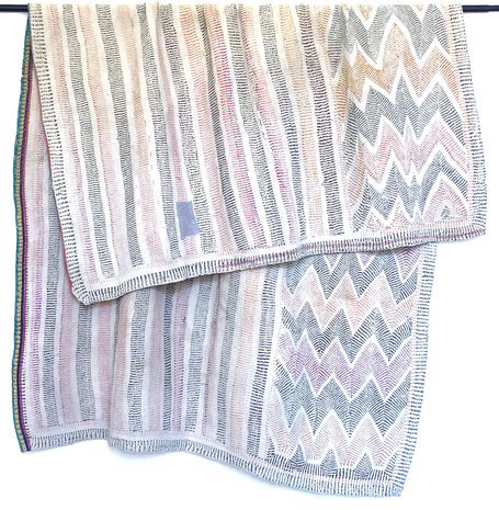  White quilt /pastel kantha vintage- full embroidery 21