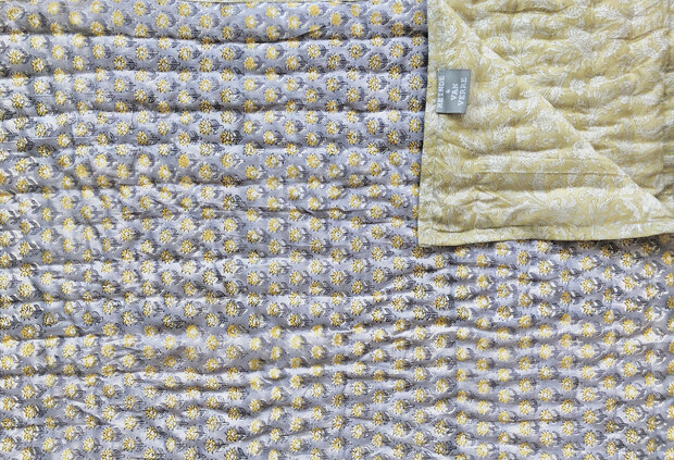 deken quilt eenpersoons reversible blockprint 4- grijsblauw-geel/mosterd-wit