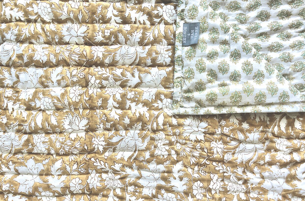 deken quilt eenpersoons reversible blockprint 3- caramel/pastelgroen-beige