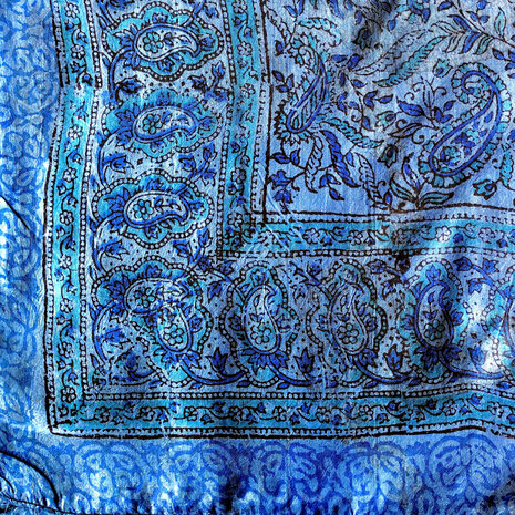sjaal zijde vierkant met blockprint- 1 blauw gebloemd