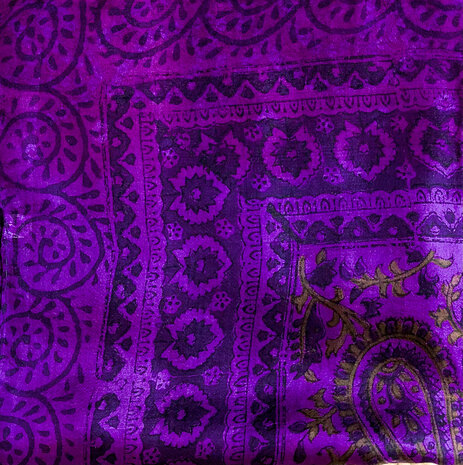 sjaal zijde vierkant met blockprint- 2- paars gebloemd