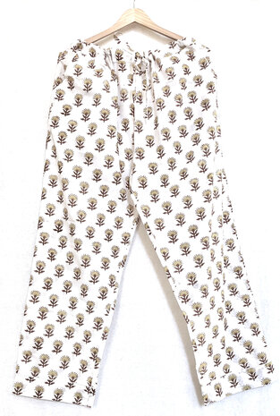 pyjamaset blockprint katoen 1- wit met gele bloemen