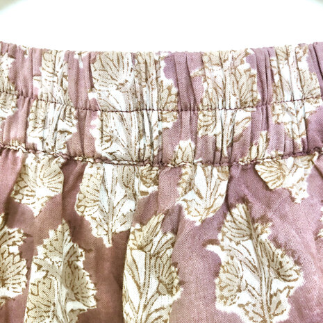 VOORBEELD-taille achter