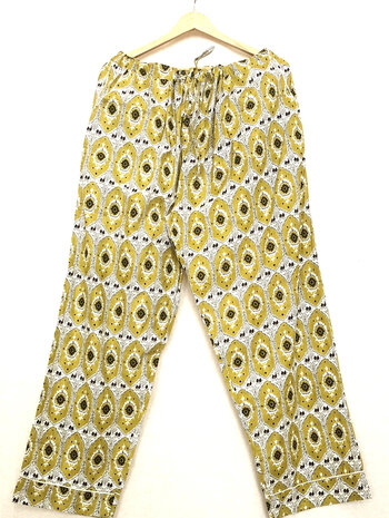 pyjamaset blockprint katoen 3- groen-oker/zwart