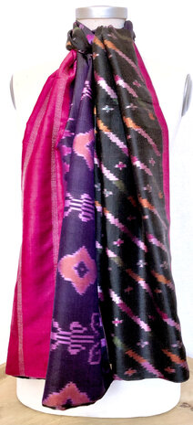 sjaal vintage gerecyclede ikat zijde dubbel 6-fuchsia/paars/zwart