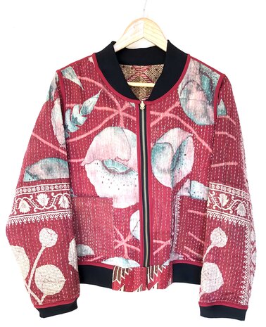 VERKOCHT- bomberjack vintage kantha 4- rood-beige-bruin